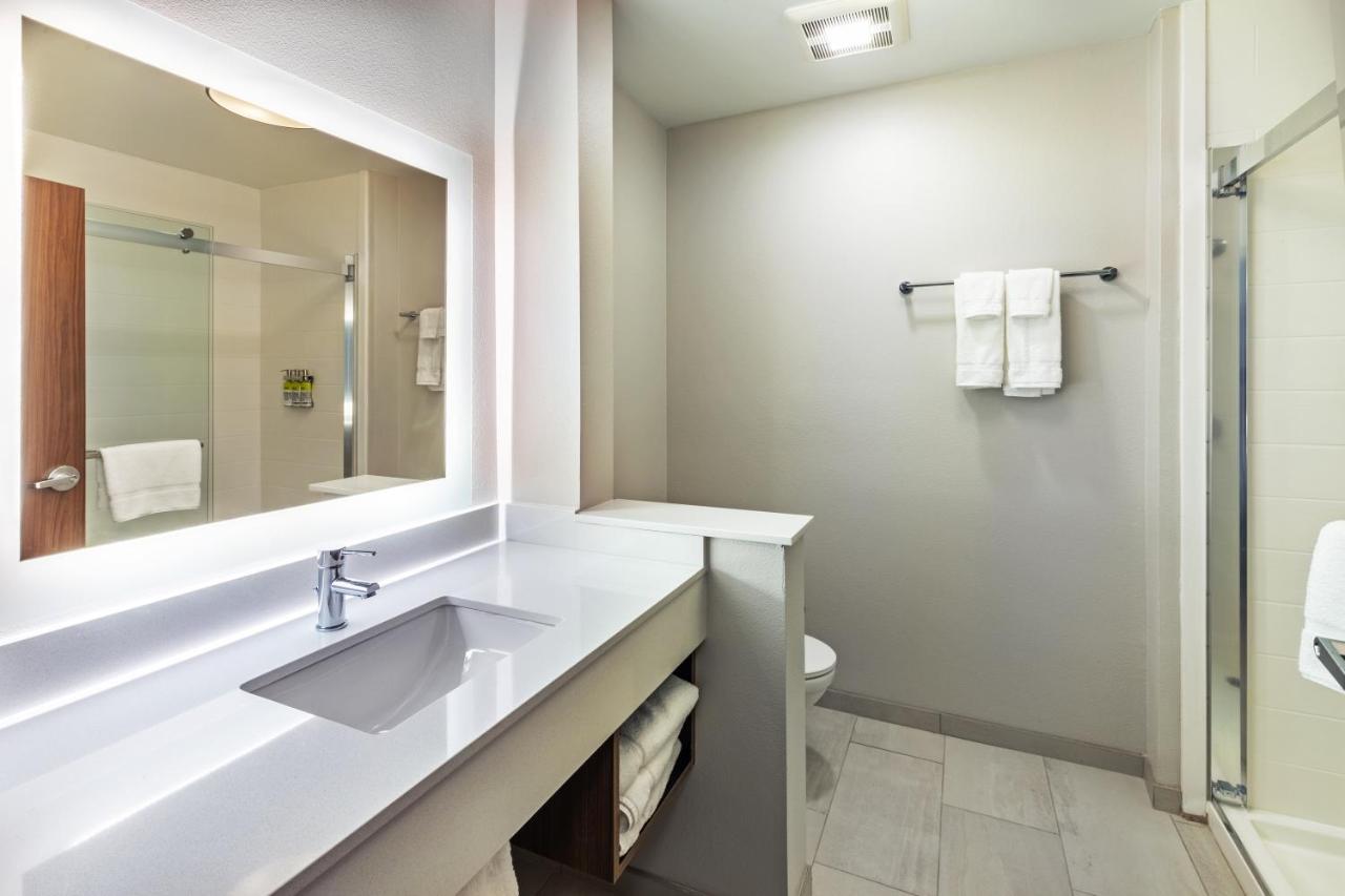 Holiday Inn Express & Suites - Parsons By Ihg 外观 照片