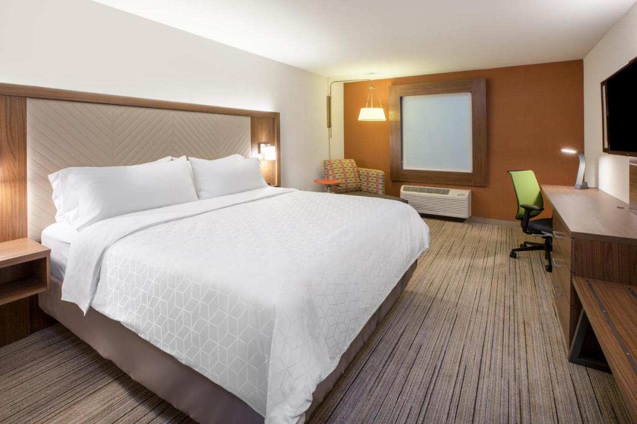 Holiday Inn Express & Suites - Parsons By Ihg 外观 照片